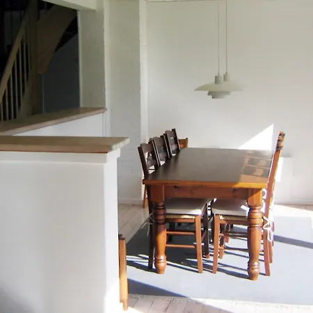 Casa de Férias Five-bedroom Holiday In 1